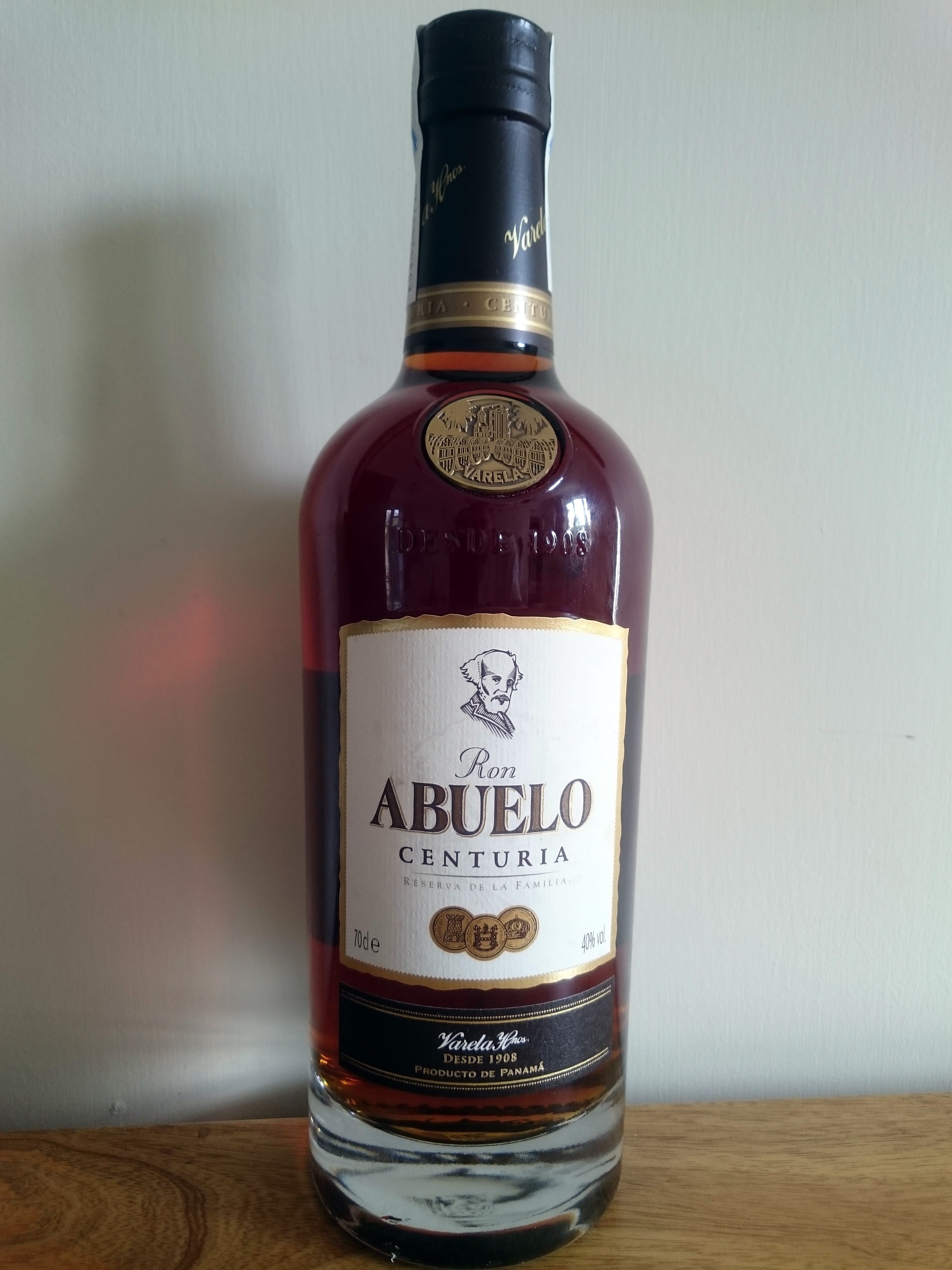 Ron Abuelo Centuria – RumShopBoy.com